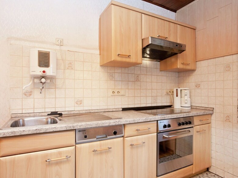 Romantic Holiday Home In Wallenborn Near The Forest