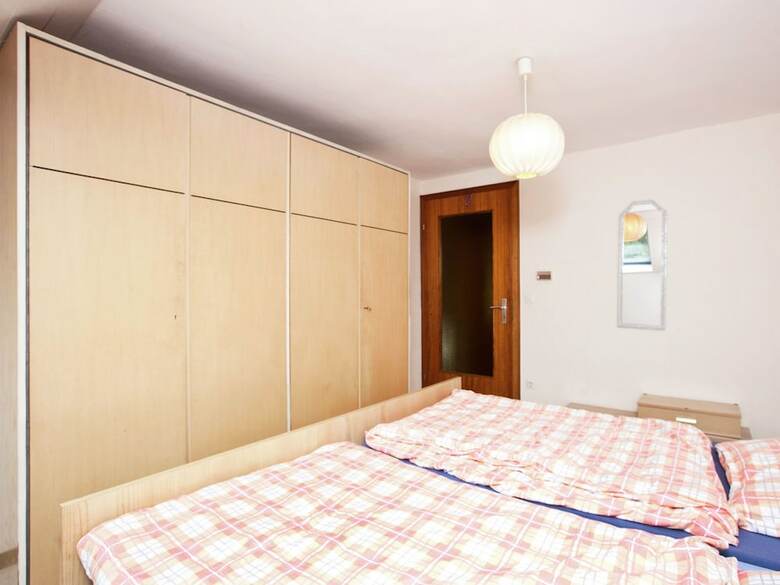 Romantic Holiday Home In Wallenborn Near The Forest