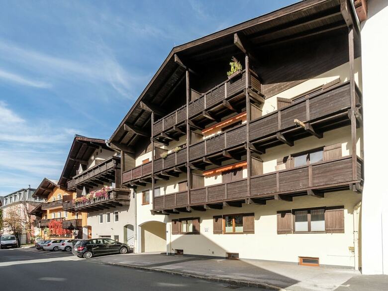 Quaint Apartment In Kitzbuhel Near Ski Lift