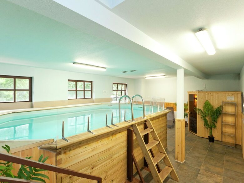 Modern Holiday Home In R�hl With Private Pool