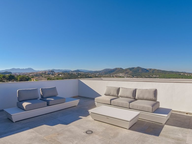 Lavish Villa In Javea With Pool, Mountain And Sea Views