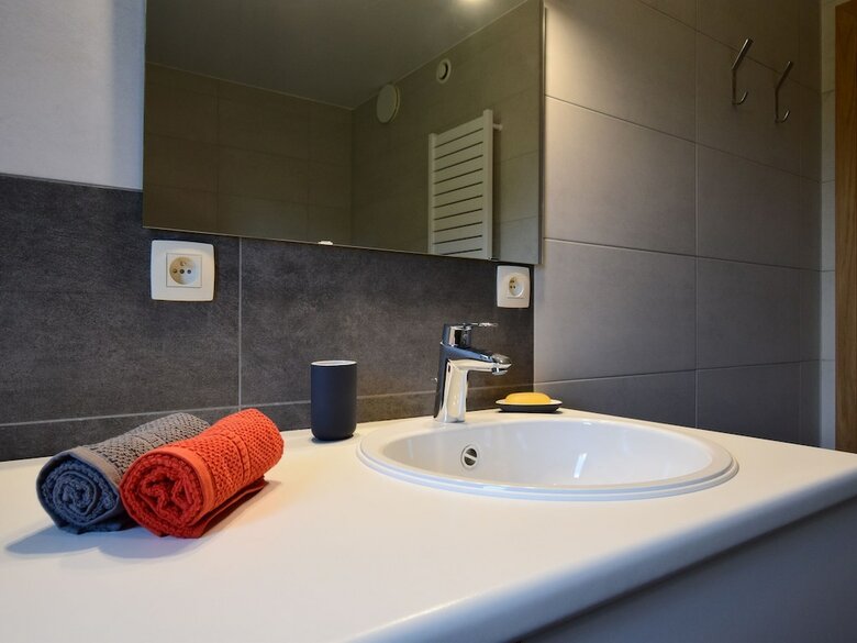 Apartment In A Green Setting And Suitable For People With Reduced Mobility