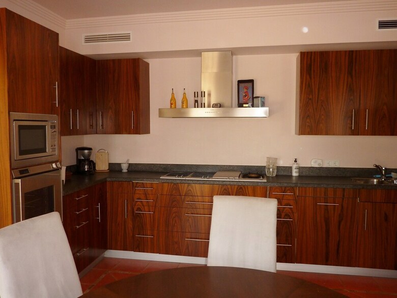 Delightful Villa In Algarrobo With Beach Near