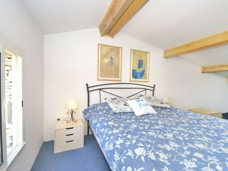 Charming Villa In Villes-sur-auzon With Swimming Pool