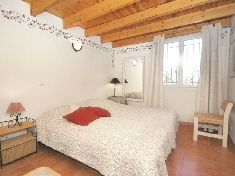 Charming Villa In Villes-sur-auzon With Swimming Pool