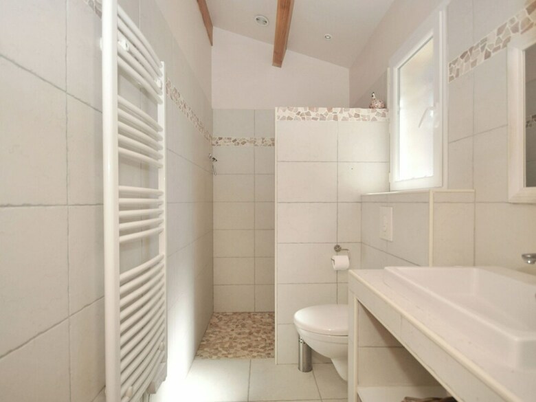 Charming Villa In Villes-sur-auzon With Swimming Pool