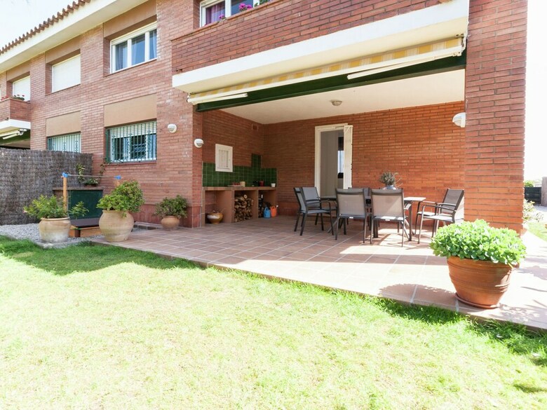 Beautiful Holiday Home With Swimming Pool In Costa Brava