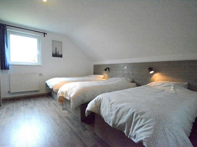 Elegant Child-friendly Villa In Berismenil Near Forest
