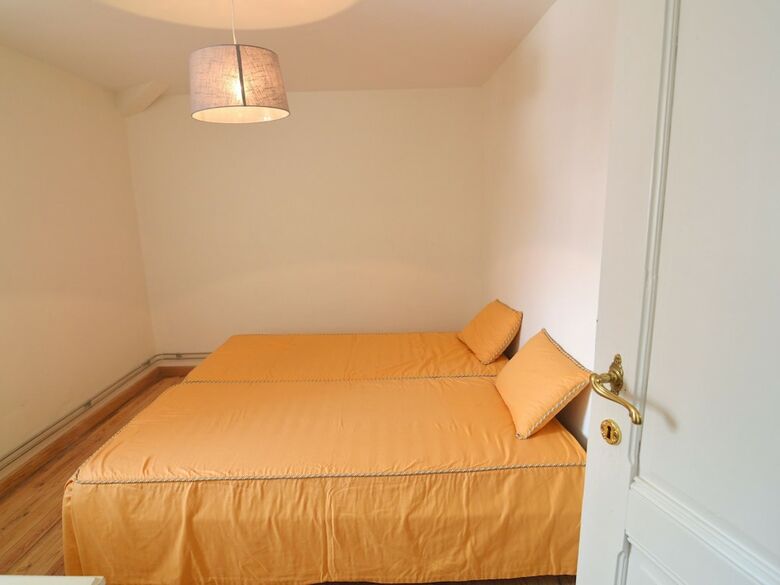 Quiet Cottage In Roumont