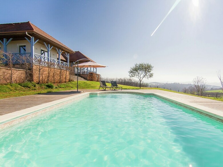 Original Villa With Verandas, Garden, Pool And Beautiful Views