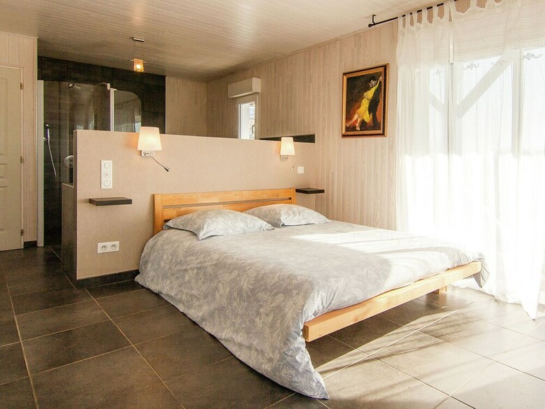 Original Villa With Verandas, Garden, Pool And Beautiful Views