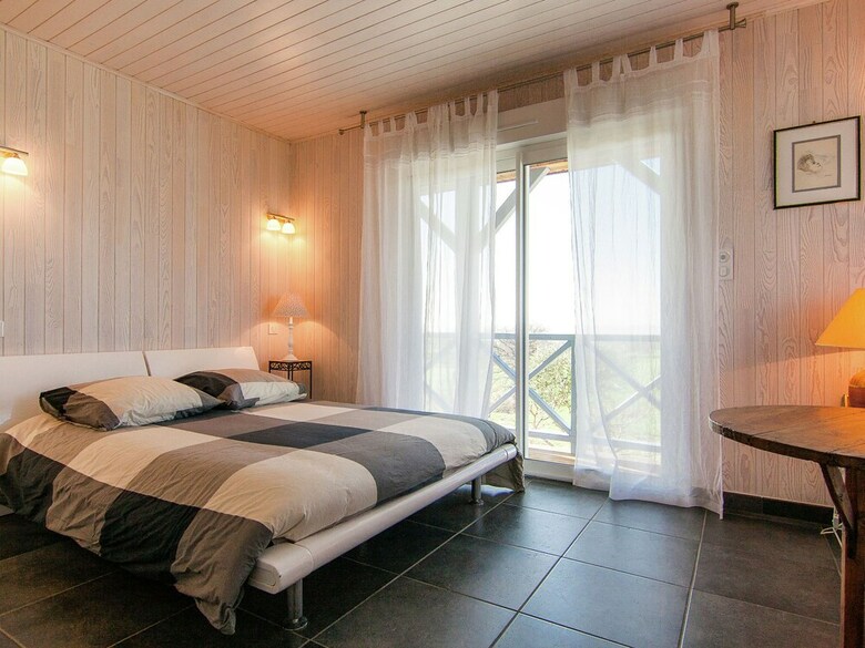 Original Villa With Verandas, Garden, Pool And Beautiful Views