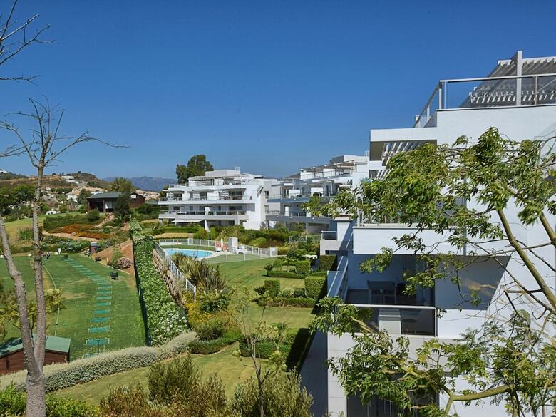 Stylish Apartment In Andalusia With Sea Views