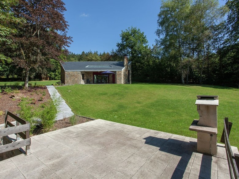 Located In A Quiet Area With Large South-facing Terrace Overlooking The Meadow