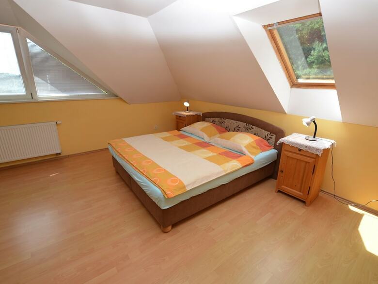 Comfortable Detached House With Large Garden And Open Views