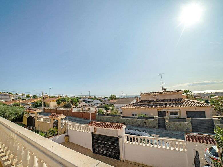 Stylish Holiday Home In El Mas Mel By The Forest
