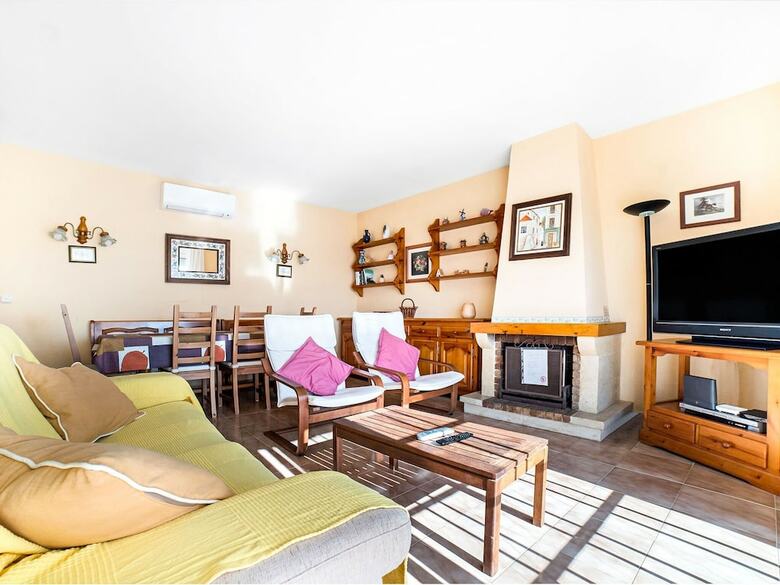 Stylish Holiday Home In El Mas Mel By The Forest