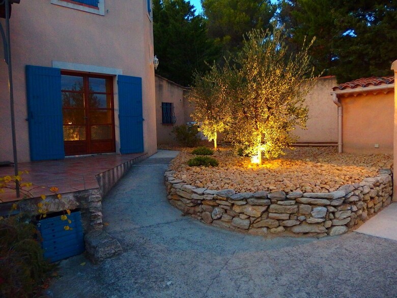 Modern Villa With Heated, Private Swimming Pool Near Mont Ventoux