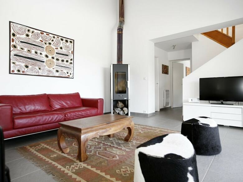 Chic Villa With In Roquebrun Swimming Pool