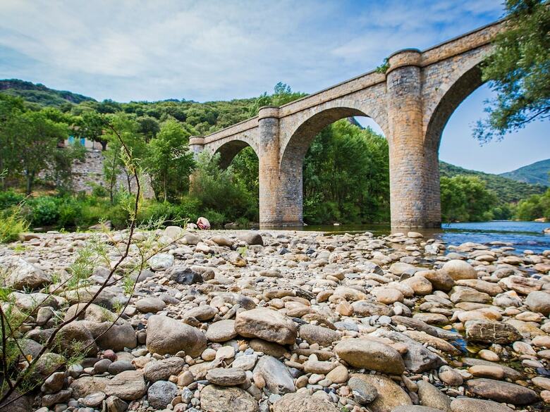 Chic Villa With In Roquebrun Swimming Pool