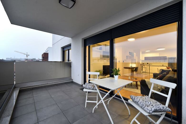 Sky View Apartment
