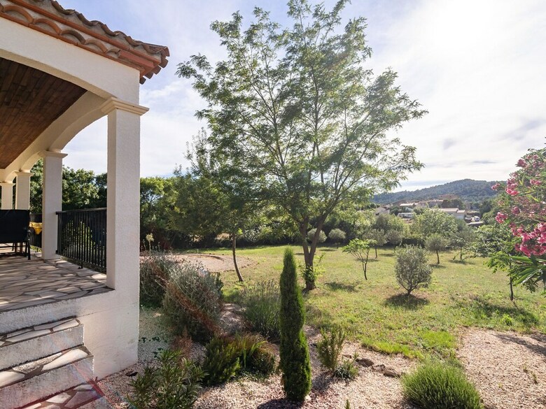 Cozy Villa In F�lines-minervois With Private Pool