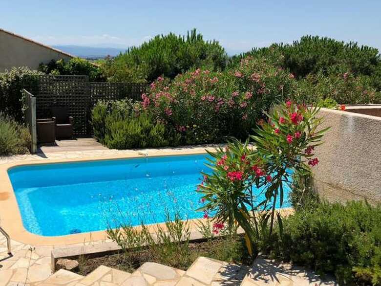 Cozy Villa In Caunes-minervois With Swimming Pool