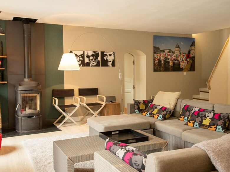 Lively Villa In Les Salelles With Private Swimmiing Pool