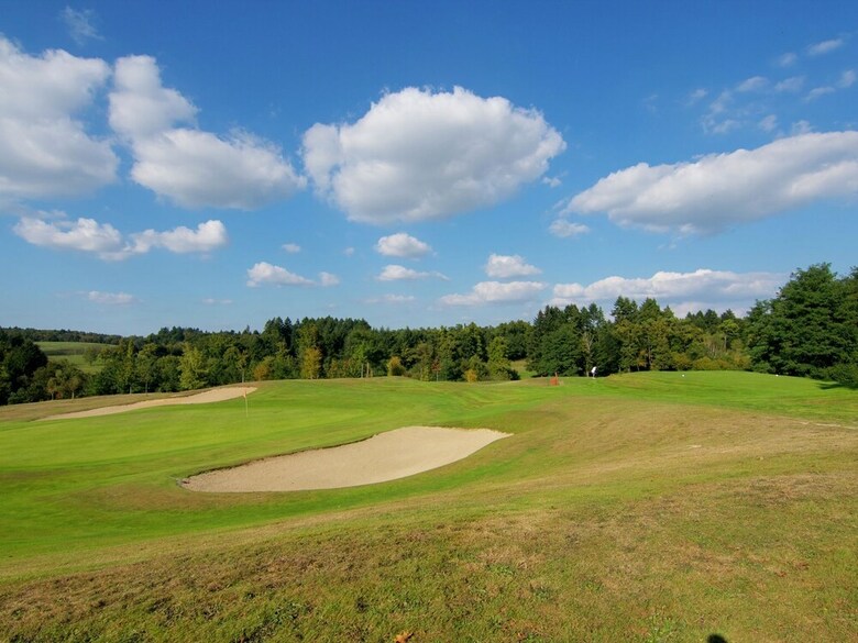 Luxury Villa With Heated Pool Overlooking A Challenging 18-hole Golf Course