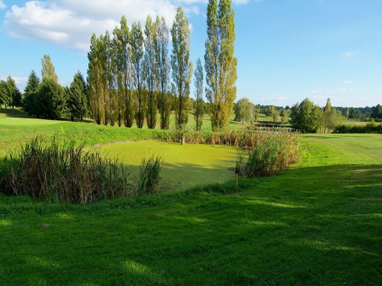 Luxury Villa With Heated Pool Overlooking A Challenging 18-hole Golf Course