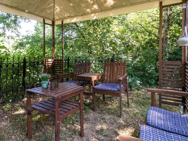 Cozy Holiday Home With Private Garden In Savignac-l�drier