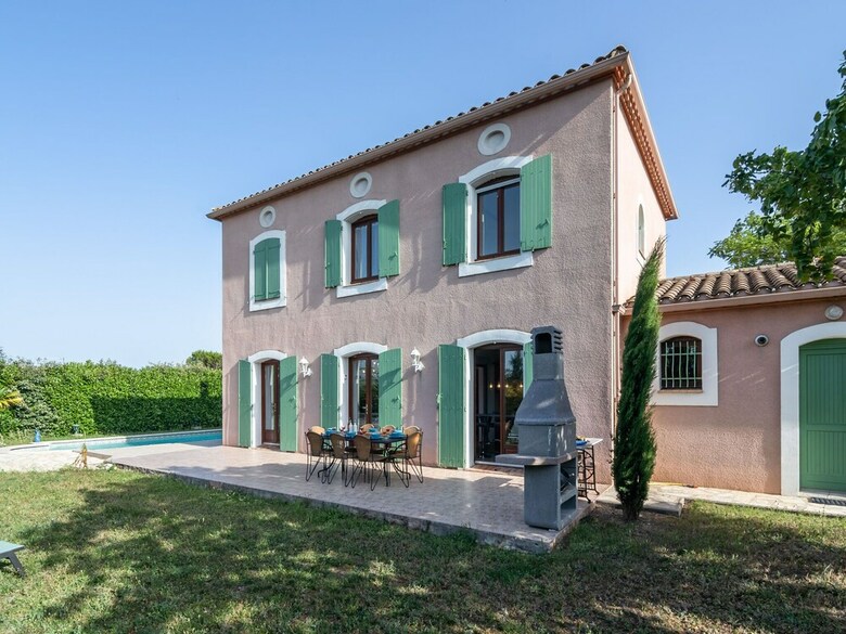 Detached Villa In Beautiful Carcassonne