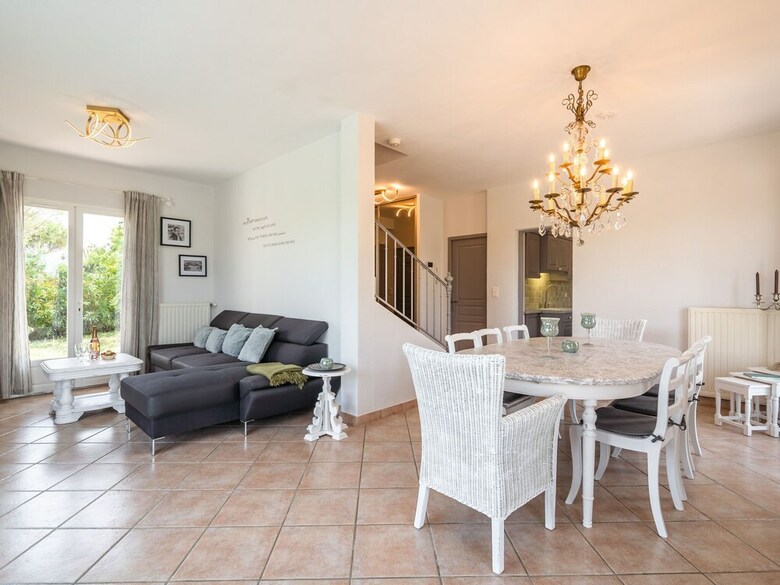 Detached Villa In Beautiful Carcassonne