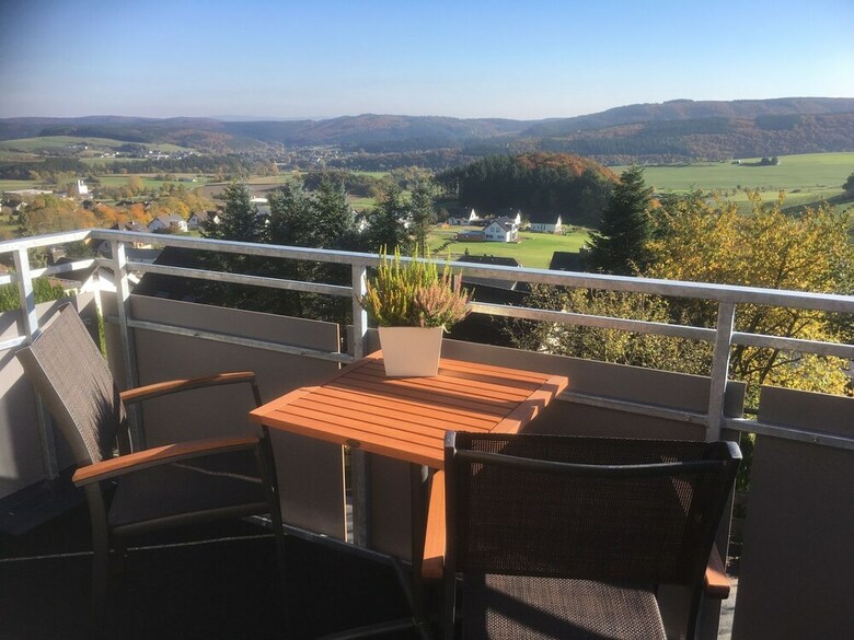 Apartment In D�dinghausen With Balcony, Heating, Garden