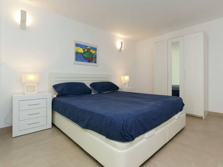 Plushy Villa In Torremendo With Pool And Reservoir Views