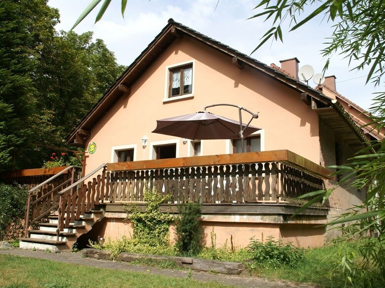 Spacious G�te For 6 Persons In Hanviller, Mosel