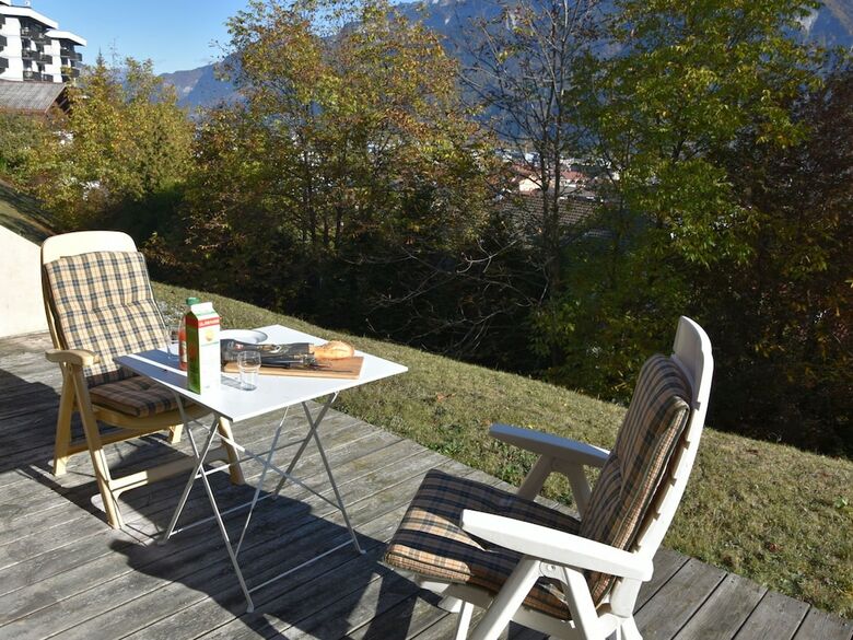 Spacious Apartment In Sallanches Near Ski Area