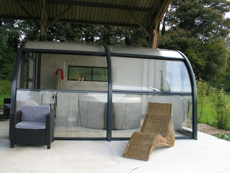Pretty Cottage In La Chapelle-neuve Brittany With Jacuzzi