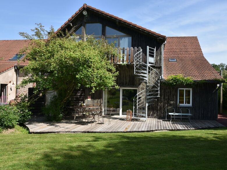 Elegant Holiday Home In Niderviller Near Forest