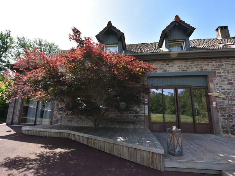 Elegant Holiday Home In Niderviller Near Forest