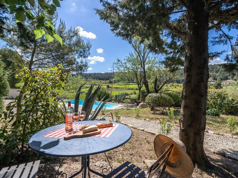 Huge Villa In Montbrun-des-corbi�res With Swimming Pool