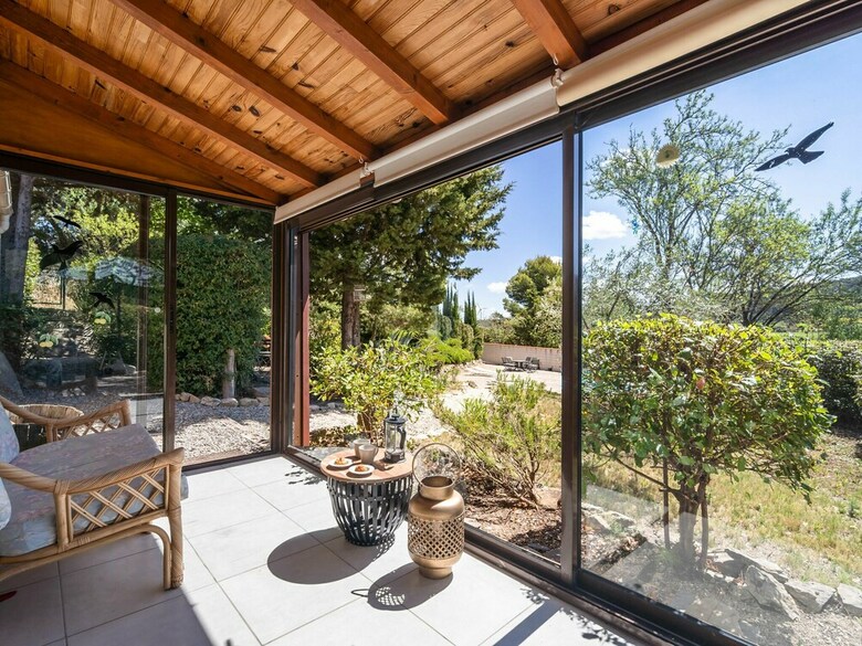 Huge Villa In Montbrun-des-corbi�res With Swimming Pool