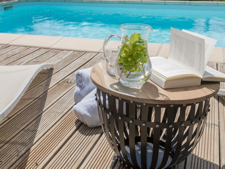 Huge Villa In Montbrun-des-corbi�res With Swimming Pool