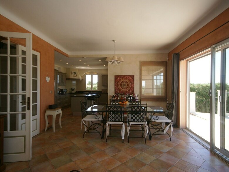 Lavish Villa In Saint-paul-en-for�t With Sauna & Jacuzzi