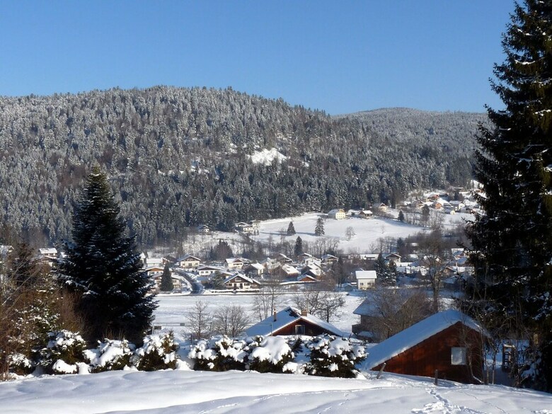 Cozy Chalet In Granges-sur-vologne Near Ski Area
