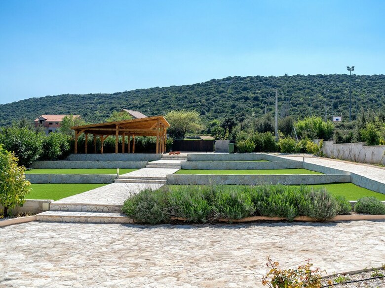 Modern Luxury Villa With Private Pool 12 Km From The Beach And Lively Vodice