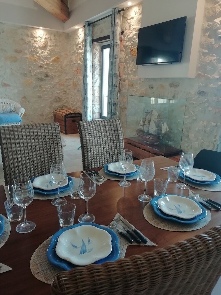 Chateau La Vidalle