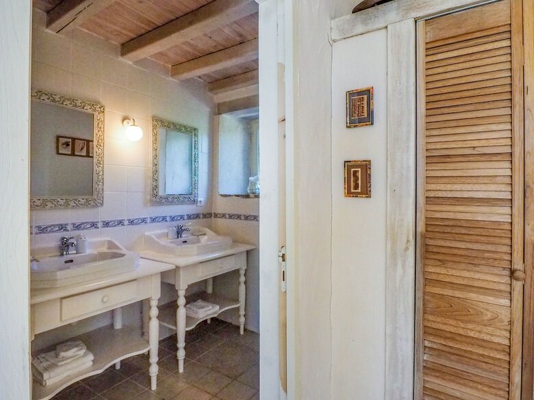 Holiday Home In Saint-laurent-de-la-salle With Pool