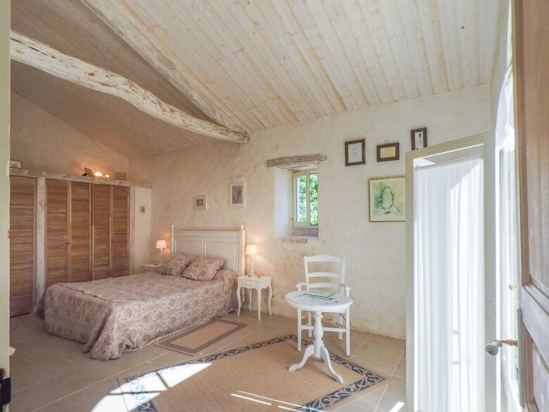 Holiday Home In Saint-laurent-de-la-salle With Pool