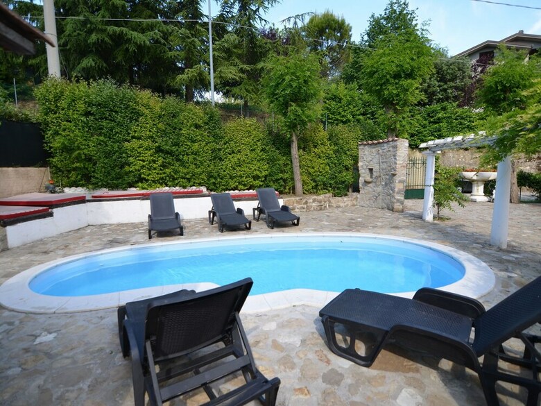 Beautiful Villa With Private Swimming Pool, Garden And Panoramic View 10+5